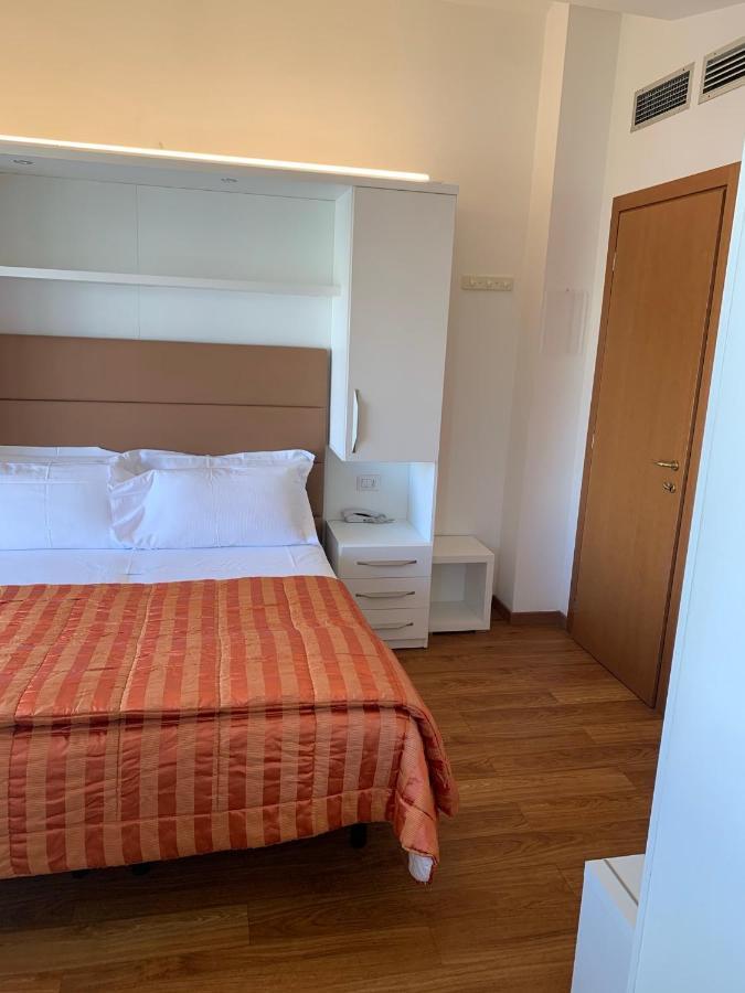 Apparthotel Ardea Riccione Zewnętrze zdjęcie