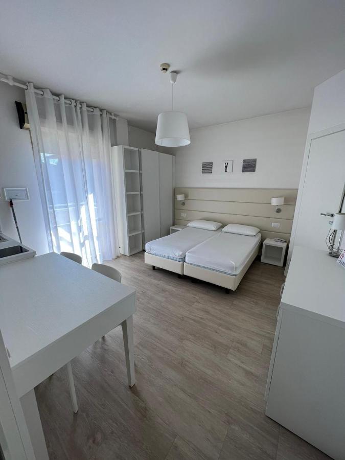Apparthotel Ardea Riccione Zewnętrze zdjęcie