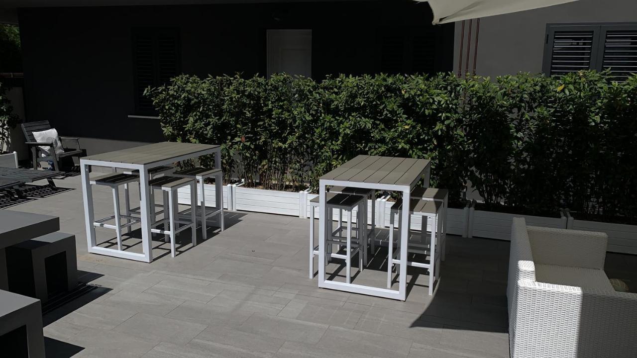 Apparthotel Ardea Riccione Zewnętrze zdjęcie