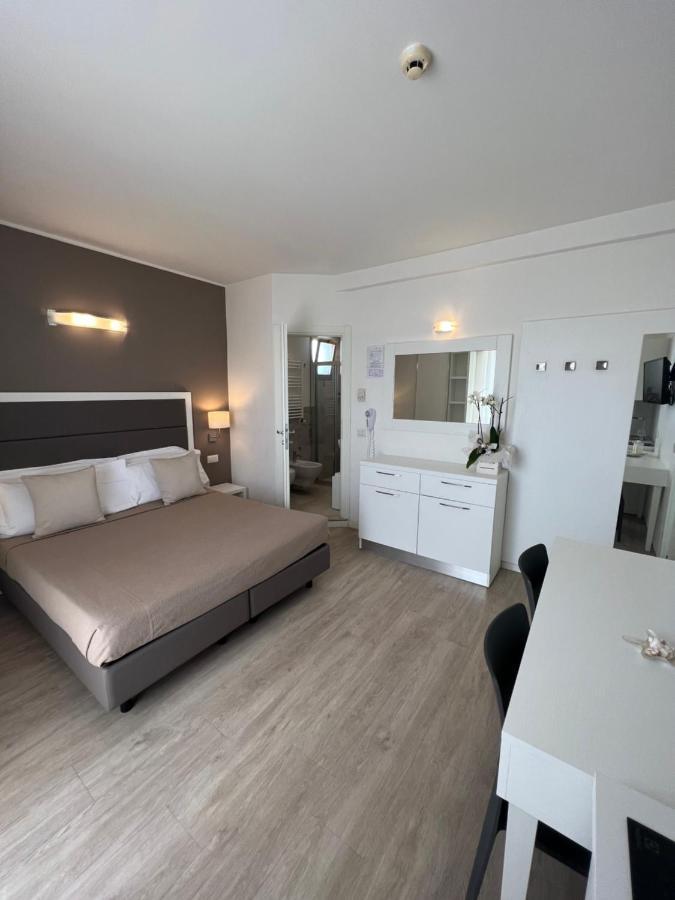 Apparthotel Ardea Riccione Zewnętrze zdjęcie