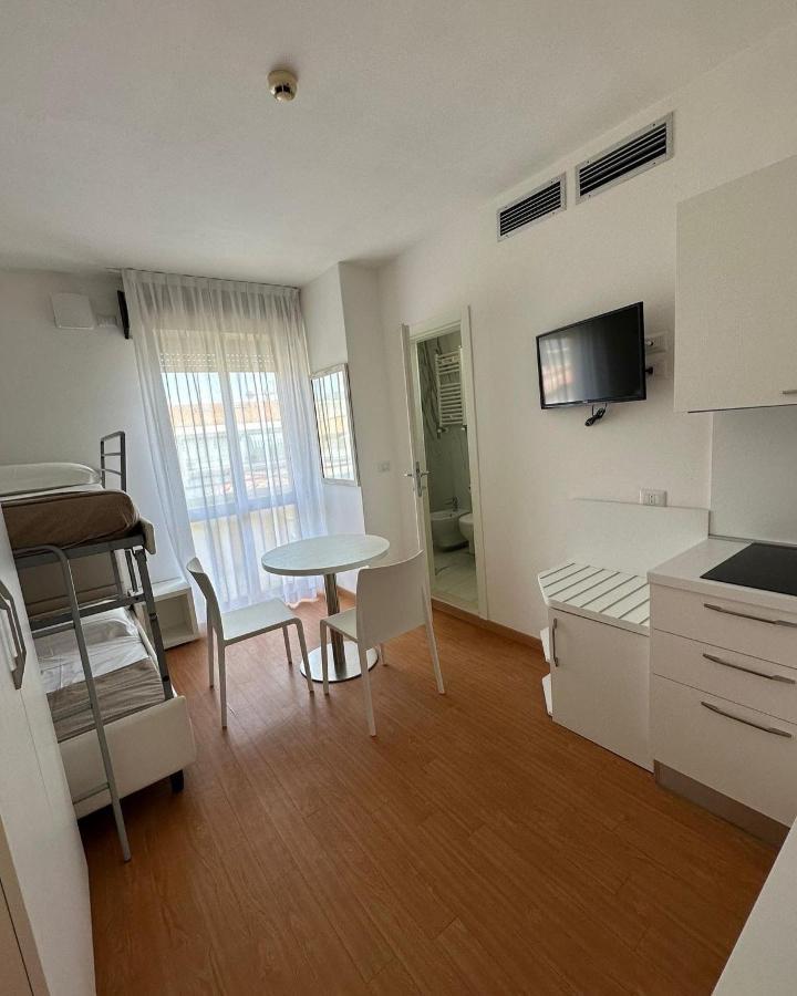 Apparthotel Ardea Riccione Zewnętrze zdjęcie